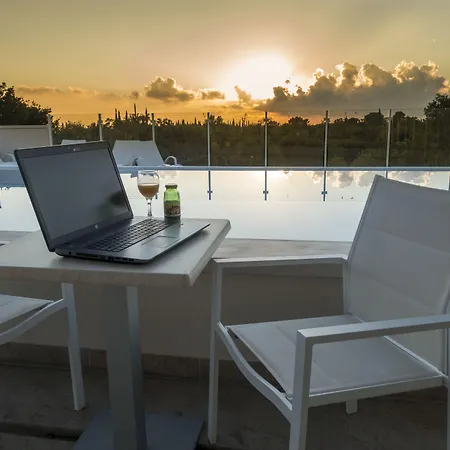 科纳维尔酒店 酒店 Čilipi