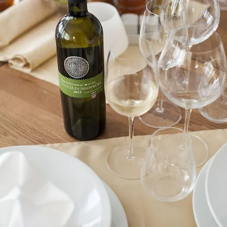 科纳维尔酒店 酒店 3*